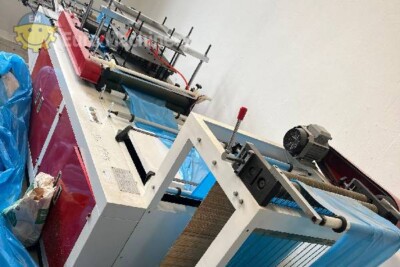 1984 RUIAN WQ-700 PE apron making machine (3)